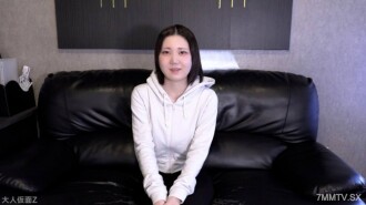 Shino (19) Rural newcomer third beat. Crude vibrating rod thrust into anus, return to half-legged inverted position, and the anus is penetrated into the genitals and anus