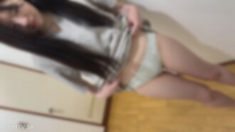 已婚兩年半的倒楣老婆。喜歡偷情，被包養到破產狀態。明明很討厭還湧出那麼多水
