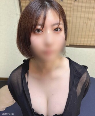 【完全新手＆初拍】超可愛的20歲E罩杯巨乳新手♡內褲都能積水的超敏感體質♡中出插入！※有特別獎勵※ | FC2電子市場