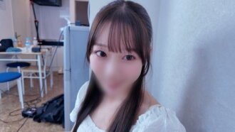 【무・대량 질 내 사정】전당들이의 SSS급 하얀 피부 청초 19세 유이짱. 샤바에 방금 나온 50대 거근 오지산에게 욕정을 받고 딱따구리의 핑크만코에 오지산의 진한 정액을 대량으로 쏟아져 씨...