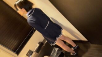 【初】※FC2初！ 社会人一年目で左遷された地味 (芋)系眼鏡っ㋙。ひさしぶりの肉棒に欲情。敏感マン㋙自らひろげて潮吹き大洪水.中出し懇願。(特典付き) 　