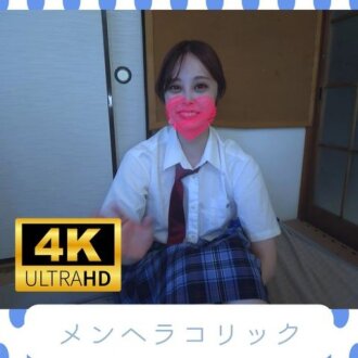 笑容纯真无邪的可爱女孩*