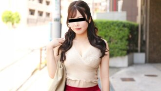 Amateur's first photoshoot! ~After all, she's a G-cup idol~