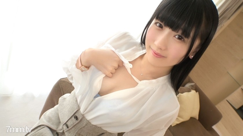 SIRO-4441 【第一槍】【簡約x利落x原創】【期待褲衩】21歲有保護欲的妹妹專業學生。一張大屁股不成比例地貼在一張簡單的臉上，對著一個硬根哭.. 網上AV應用→AV體驗拍攝1483