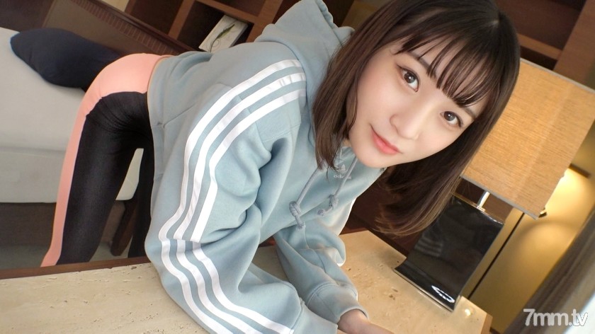 SIRO-4825 [第一槍] [熱血運動女孩] [喜歡陰道背面的色情女孩] 一個清爽的JD已經出現了一個受過籃球訓練的迷人身體。上身的女人被從下往下捅了一槍，看到可愛的臉就開始尖叫..網上的AV應用→AV體驗拍攝1780