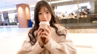 SIRO-5486 “在浅草一家纪念品商店工作的活泼女孩申请了！她说话清晰，看起来很严肃，但她的身体超级敏感，光是乳头就能让她兴奋不已，潮水般涌出！她兴奋得像疯了一样抽搐！…”：MGS 影片